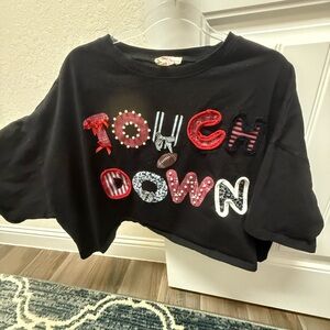 Peach Love California Black Graphic Top